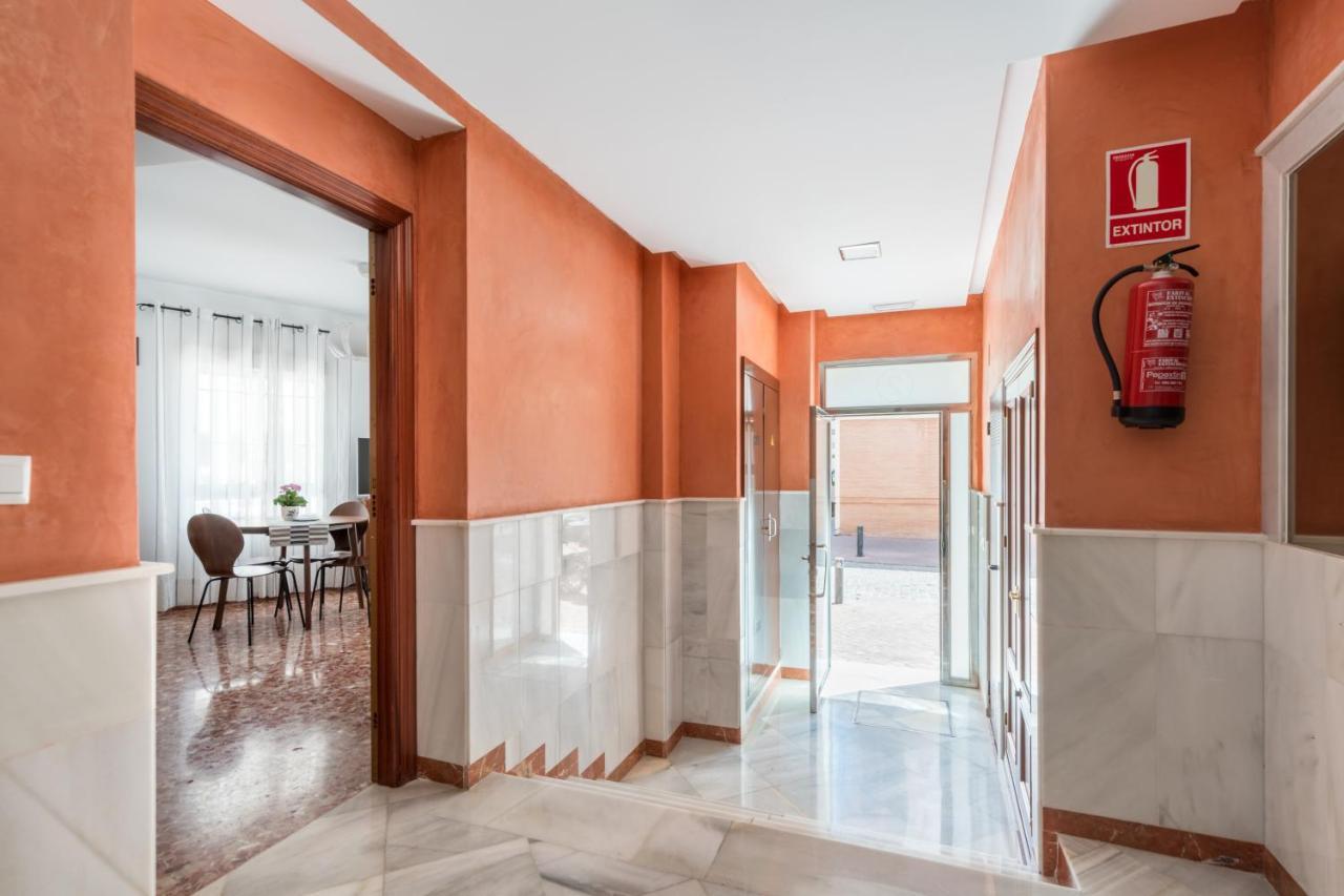 Anna - Triana Apartment เซบีญา ภายนอก รูปภาพ