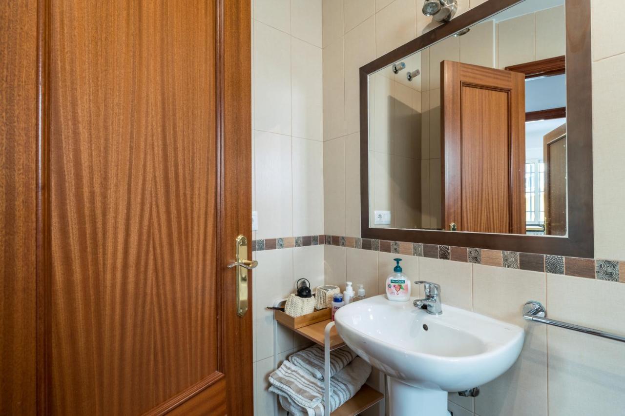 Anna - Triana Apartment เซบีญา ภายนอก รูปภาพ