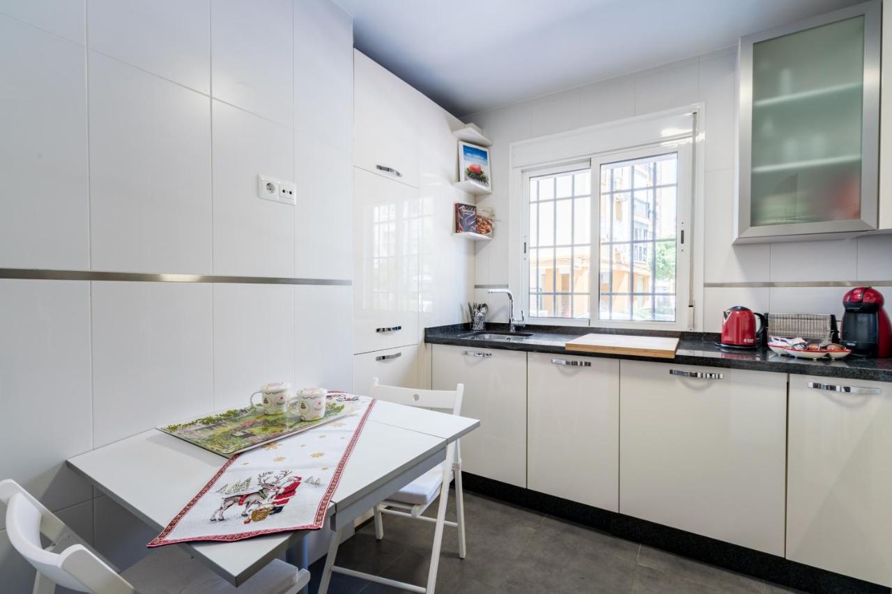 Anna - Triana Apartment เซบีญา ภายนอก รูปภาพ
