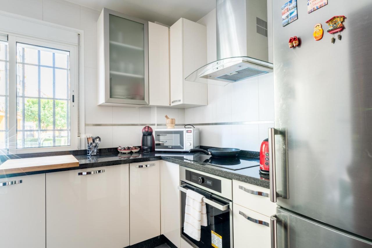 Anna - Triana Apartment เซบีญา ภายนอก รูปภาพ